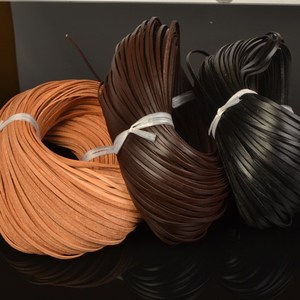 牛革レザーレース<span class=keywords><strong>3mm</strong></span>本物の牛革フラットレザーコード5mmブラックブラウン本物のメンズレザーシューズレース
