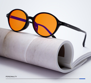 משקפי ראייה אופנתיים בצורת אליפסה, דגם 2025, נגד אור כחול, יוניסקס, איכות גבוהה, TR90, אדום וצהוב, נגד קרינה - Product Image 5