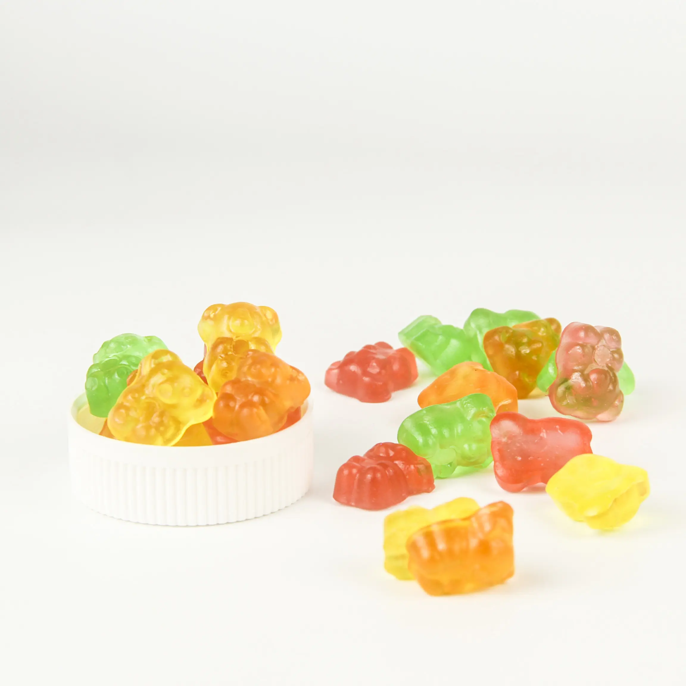 Private label Personalizados animais fruto forma de vitamina Gummy Multivitaminas gummy bear doces macios doces da China