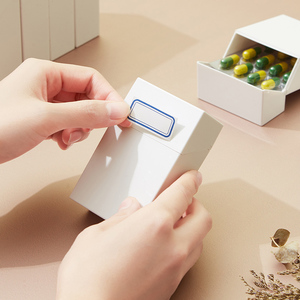 新款家用加厚塑料透明储物盒简单翻盖设计，方便收纳 - Product Image 2