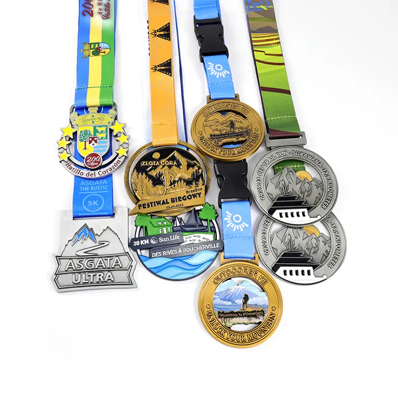 OEM Custom Logo Cricket Medal Manufacturer Free Design Custom Metal Souvenir Zinc Alloy Sports Medals Trophies and Medals