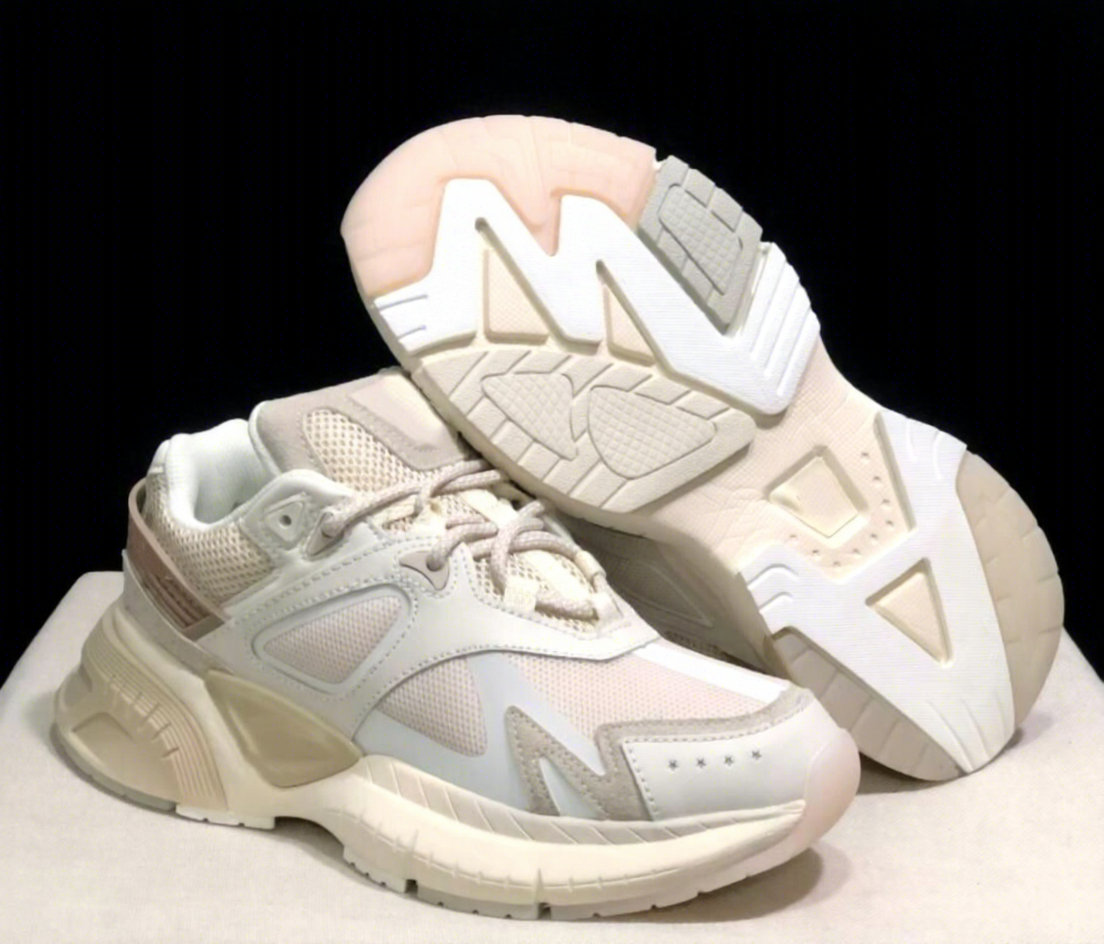 Beige 2