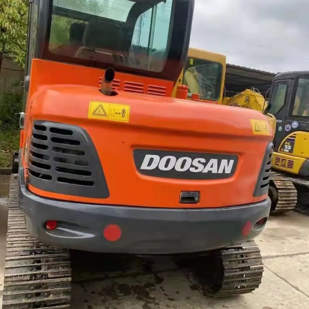 זול קטן משומש 6 טון doosan dx60 הידראולי מיני דיגר זחל מיני מחפרים למכירה בסין