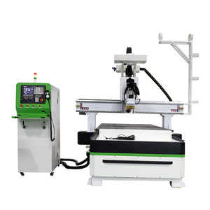 Grande ATC Router CNC macchina per la vendita pannello composito in alluminio taglio con motore Syntec Richauto Motor Pump PLC - Product Image 1