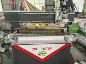 Centros de mecanizado CNC HYSEN Nesting ATC Con Enrutador CNC para muebles de gabinete con cambiador automático de herramientas - Product Image 4