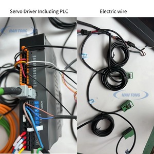 Automatisches Stanz system für die Papier verarbeitung Computer programms teuerung Ersetzen des alten manuellen Modus Dieser Stand der Technik