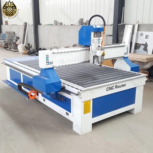 Enrutador de madera CNC multifunción de 3,2 kW para carpintería de muebles y puertas - Product Image 3