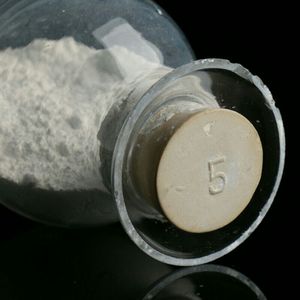 Preparation of Water-based and Oil-based Nano Silica Powder <strong>SiO2</strong> by Gas-phase Method - Product Image 4