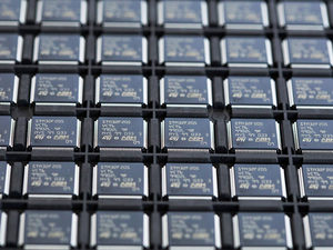 STMicroelectronics STM32F103C8T7 Original Ic <strong>Chip</strong> 32F103C8T7 <strong>Microcontroller</strong> Pic <strong>Programmer</strong> Stm32F103C8T7 - Product Image 3