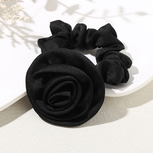 新款手工丝绸手感缎面玫瑰发带女女士弹性发带经典奢华面料 - Product Image 6