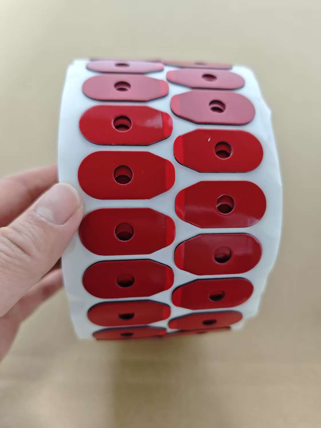 Red 17x33mm
