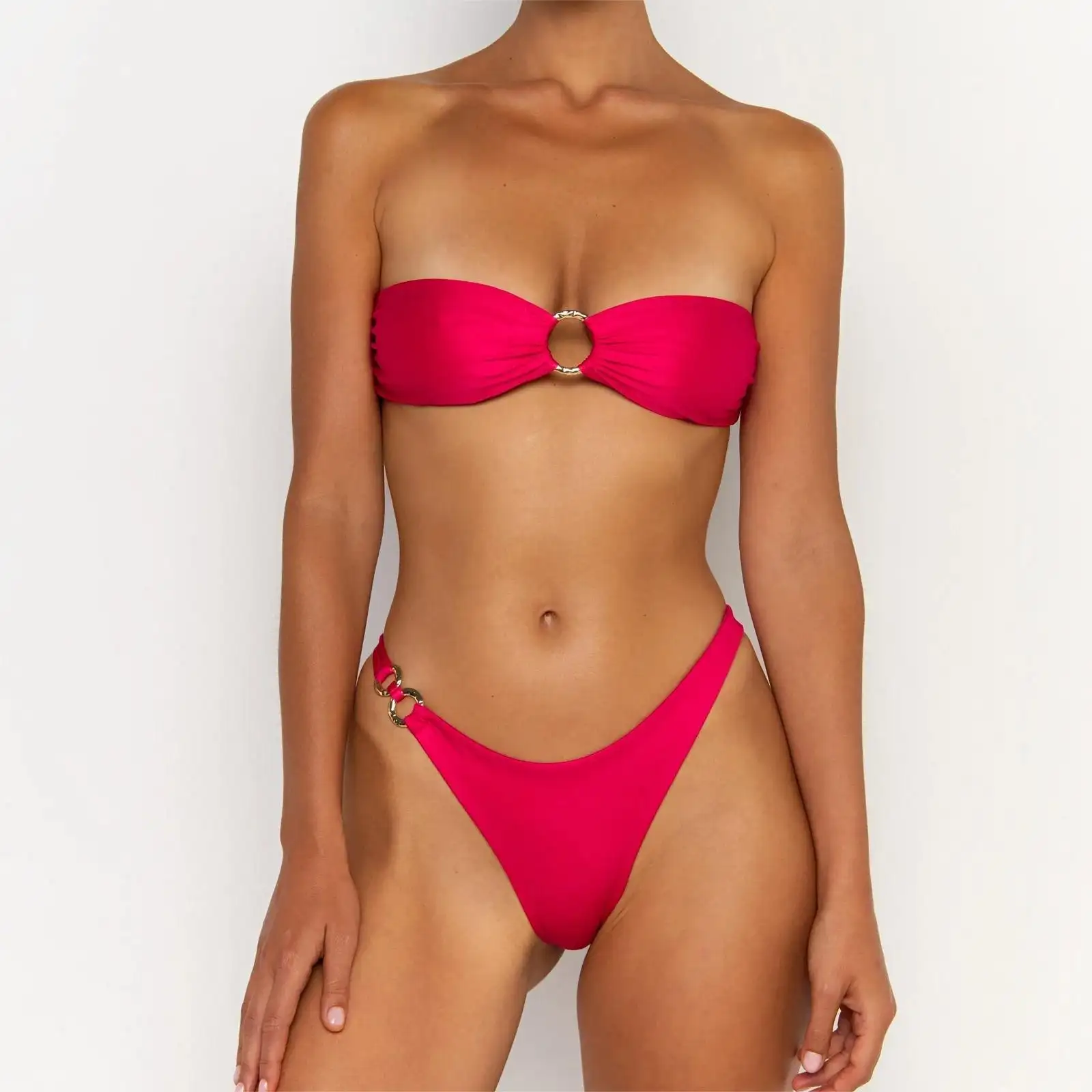 2024 Custom Luxury Shiny Bandeau Two Piece Bikini Set Strapless Bandeau Top Cheeky Bottom Pink Swimwear With Vintage Gold Ring