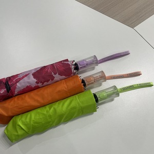促销定制印花三折伞独特旅行太阳伞，带紫外线涂层经典设计风格彩色图案 - Product Image 1