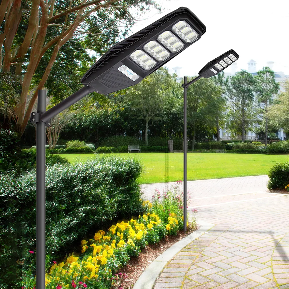 Luzes de rua LED solares para uso externo IP65 Waterproof uma estrada toda em luz de rua solar exterior integrada