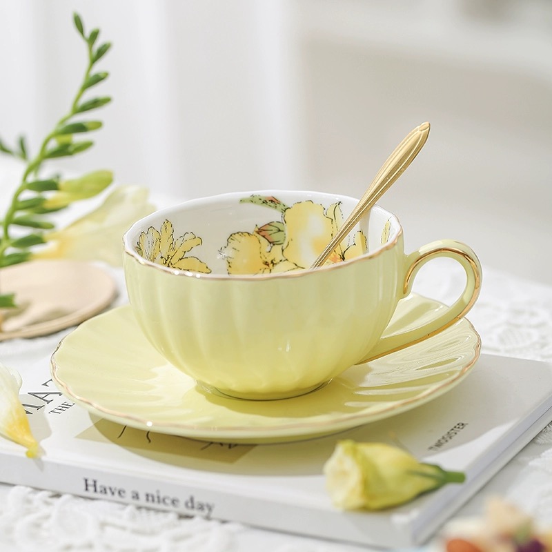 Yellow- 1 cup saucer