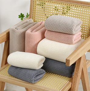 100% mikrofiber 30x60 inç ekstra büyük banyo havluları, daha hafif, daha hızlı kuru, süper emici, mükemmel banyo havlusu