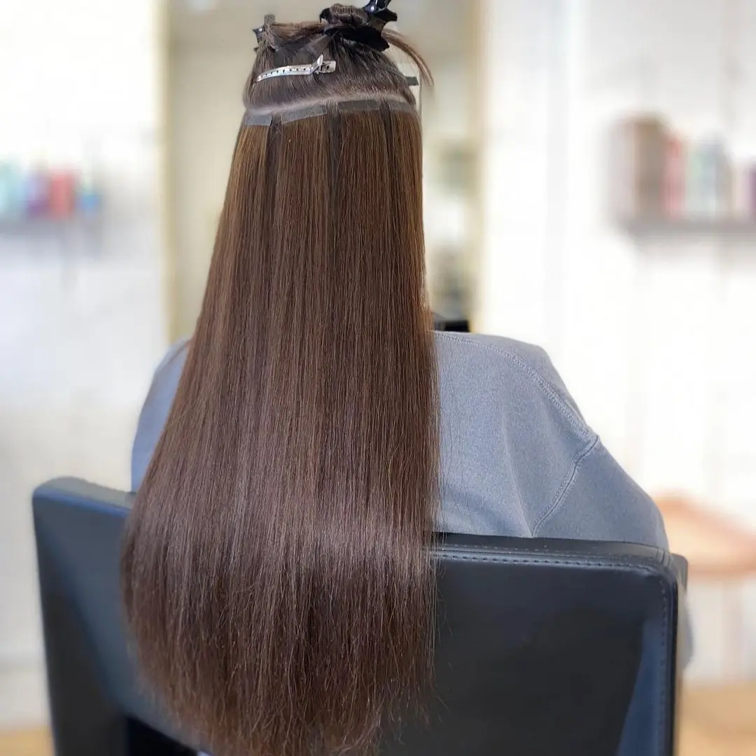Prix usine de haute qualité Double trame cheveux humains cuticule bande Invisible Extensions de cheveux cheveux humains bruts russes