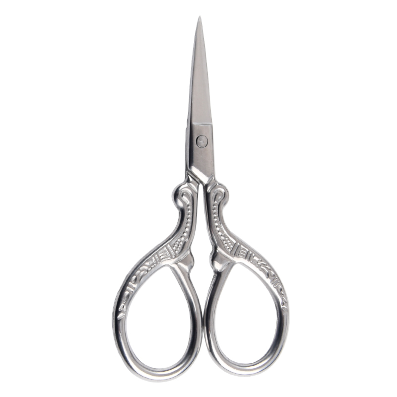 Silver-pointed tip
