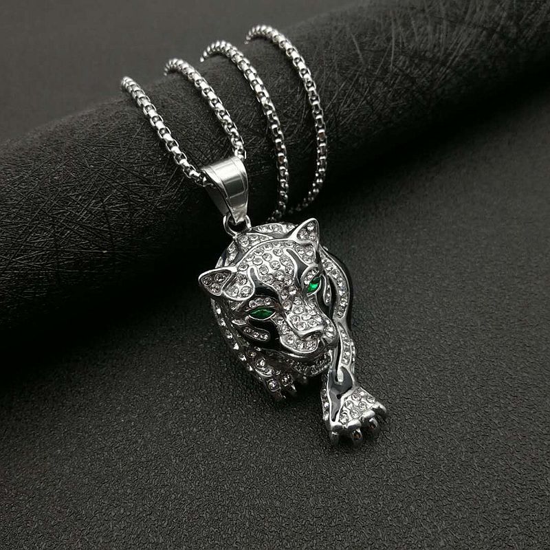 Silver single pendant