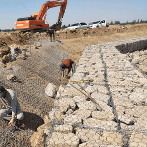 Stone Cage <strong>Net</strong> Cage Metal Iron <strong>Net</strong> Cage <strong>with</strong> 8 * 10cm <strong>Mesh</strong> Holes for Stone Installation in Rivers - Product Image 5