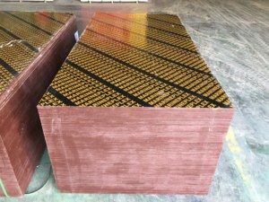 18mm Black Film Faced <strong>Plywood</strong> Marine Construction <strong>Formwork</strong> Phenolic Board Wholesale Prices Hardwood <strong>Plywood</strong> Sheet