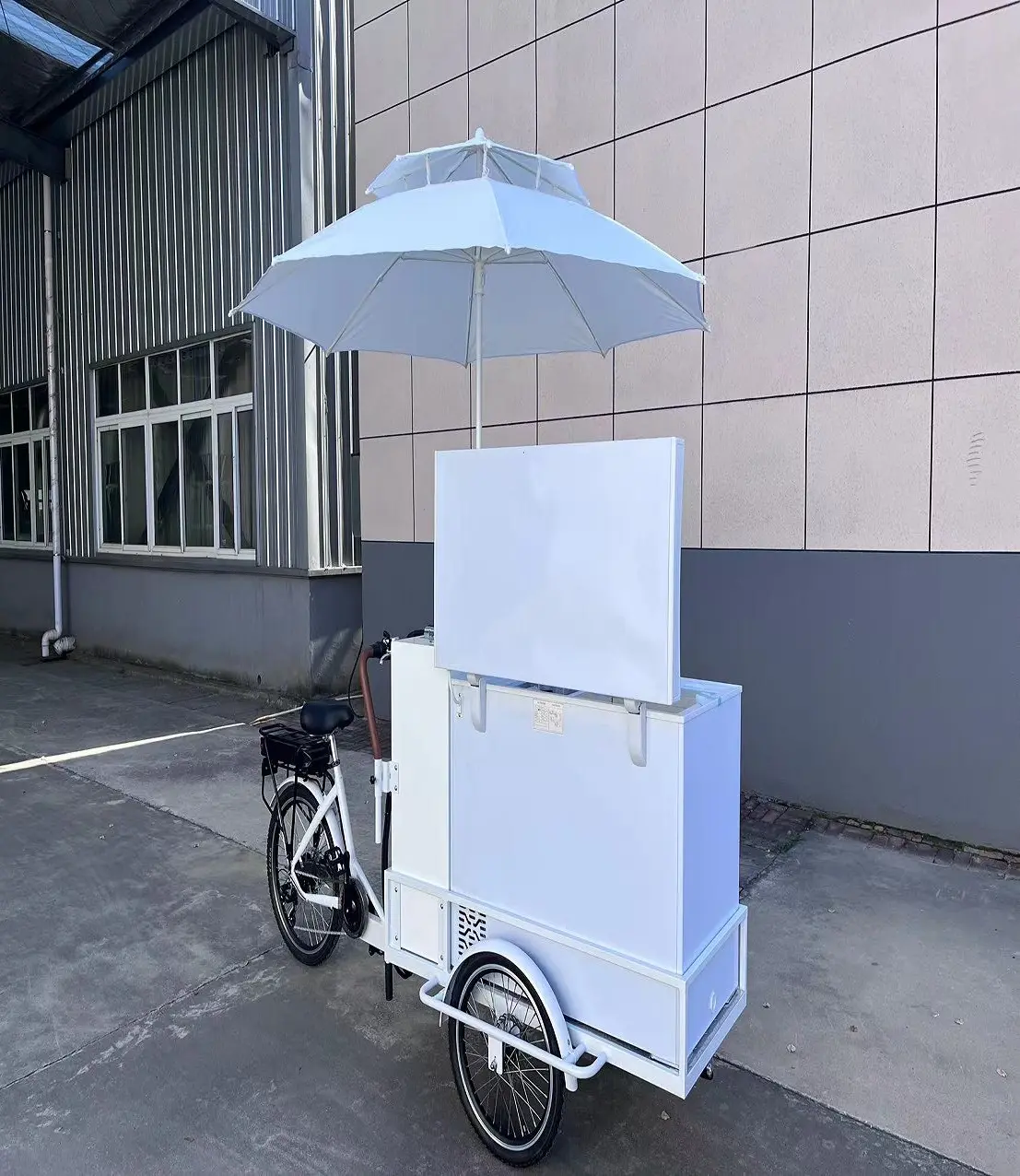 新モデルアイスクリーム電動三輪車中国で低価格