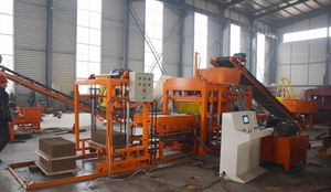 QT4-18 <strong>Automatic</strong> Hydraulic Concrete <strong>Block</strong> <strong>Making</strong> <strong>Machine</strong> Brick <strong>Making</strong> <strong>Machine</strong> Hollow <strong>Block</strong> <strong>Making</strong> <strong>Machine</strong> - Product Image 4