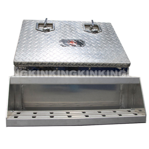 200L大耐用通用硬皮卡带锁塑料工具箱 - Product Image 1