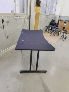 Metal Frame EG Gaming <strong>Table</strong> <strong>Computer</strong> <strong>Table</strong> with USB Wireless Charging Feature - Product Image 4