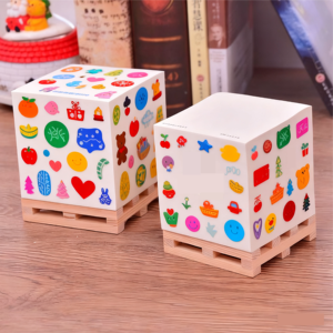 Tùy Chỉnh Kinh Doanh In Logo Notecube Bằng Gỗ Pallet Dính <span class=keywords><strong>3D</strong></span> Khối Ghi Chú Chú Ý <span class=keywords><strong>Memo</strong></span> Pad Vuông Cubes Với Pallet - Product Image 3