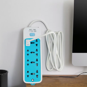 Enchufe de alimentación de 8 salidas universales personalizado de fábrica con interruptor 10A tablero eléctrico de corriente nominal para el hogar y la Oficina - Product Image 6