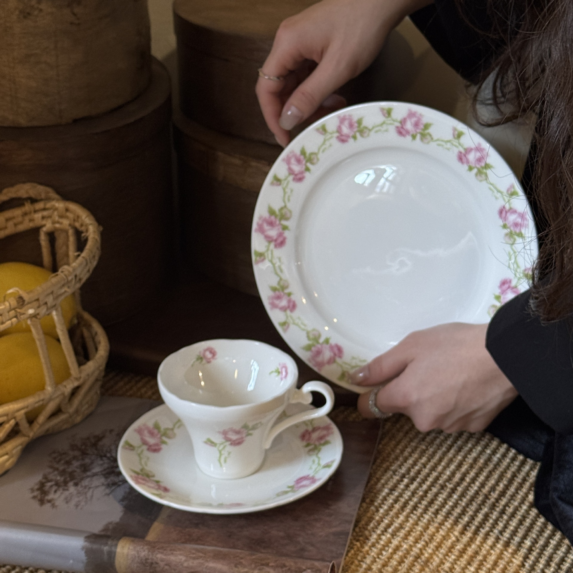 Rose Cup Plate Bone Porcelain