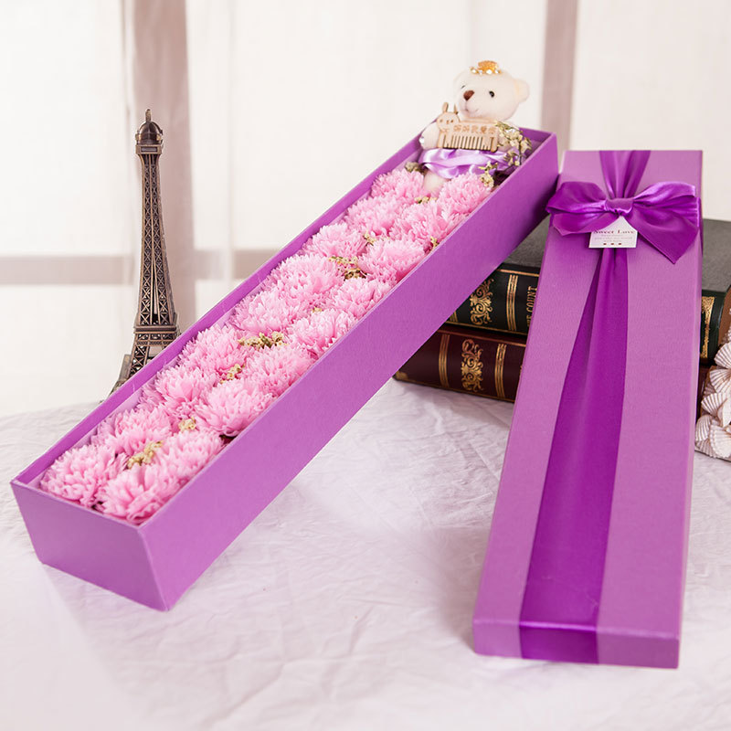 Coffret cadeau ours œillet rose