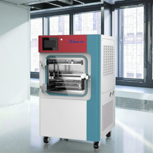 Liofilizzatore industriale con configurazione modulare del programma