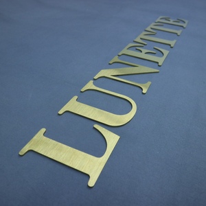 Kelly Logo dinding huruf logam 3D besar kustom tanda 3D kedap air luar ruangan untuk Hotel & Mall Tampilan Iklan & dekorasi - Product Image 3