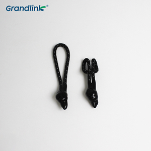 Çok şartname plastik ipuçları biter Polyester pamuk halat özel renk silikon kauçuk fermuar ucu renkli - Product Image 4