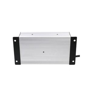 標準プラグ付き3.2VLiFePO4バッテリーパック用スマート充電器3.65VDC 40A - Product Image 6