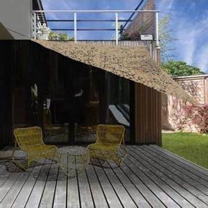 Dreieckiges Sandnetz-Tarnnetz für natürlichen Schatten auf einer Terrasse oder einem Pool - Product Image 3