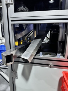 Detección de defectos multiángulo para máquina de inspección por visión de hardware metálico - Product Image 4