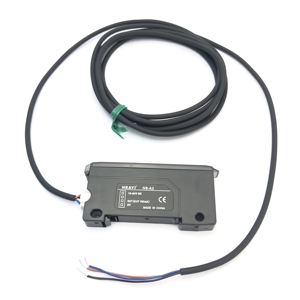 Sensor de proximidad fotoeléctrico PNP NPN de 2,8mm con función de conmutación de acción de salida y cabezal de detección de tipo de separación
