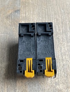 Nuovo e originale Plc PYF08A relè BASE 8 PIN 7A 250V lotto di 2 PLC Controller di programmazione - Product Image 5