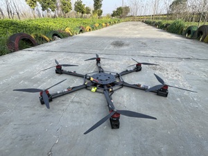Tyi FPV 6axis-17 inch sợi carbon FPV bay không người lái với máy ảnh nhà máy Giá điều khiển từ xa UAV Top bán hàng OEM ODM - Product Image 6