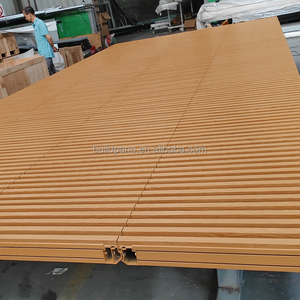 Современная черная деревянная алюминиевая невидимая решетка, водонепроницаемая автоматическая дверь гаража, вертикальная решетка, решетка, ограждение ворот, отделка - Product Image 6