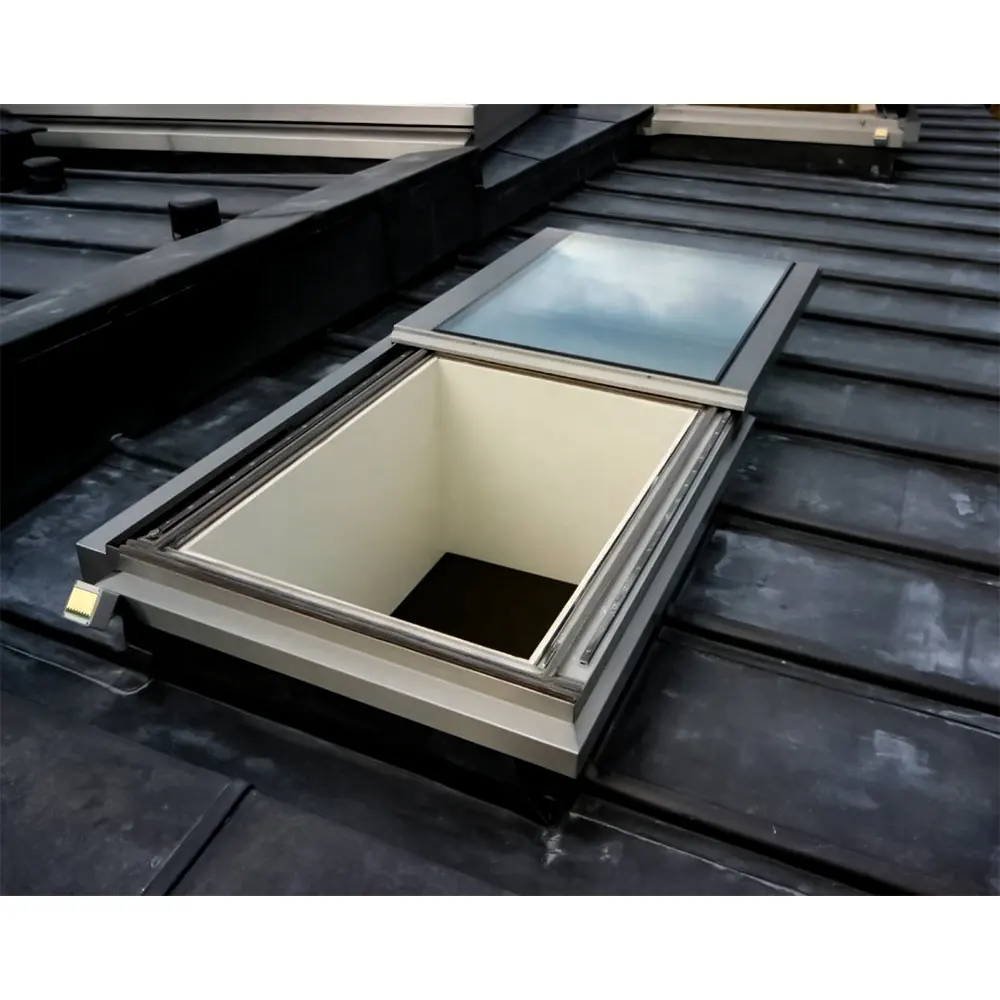 Sistema di tetto scorrevole automatico in alluminio resistente alle intemperie di alta qualità portelli di accesso al tetto scorrevoli ignifughi elettrici per case