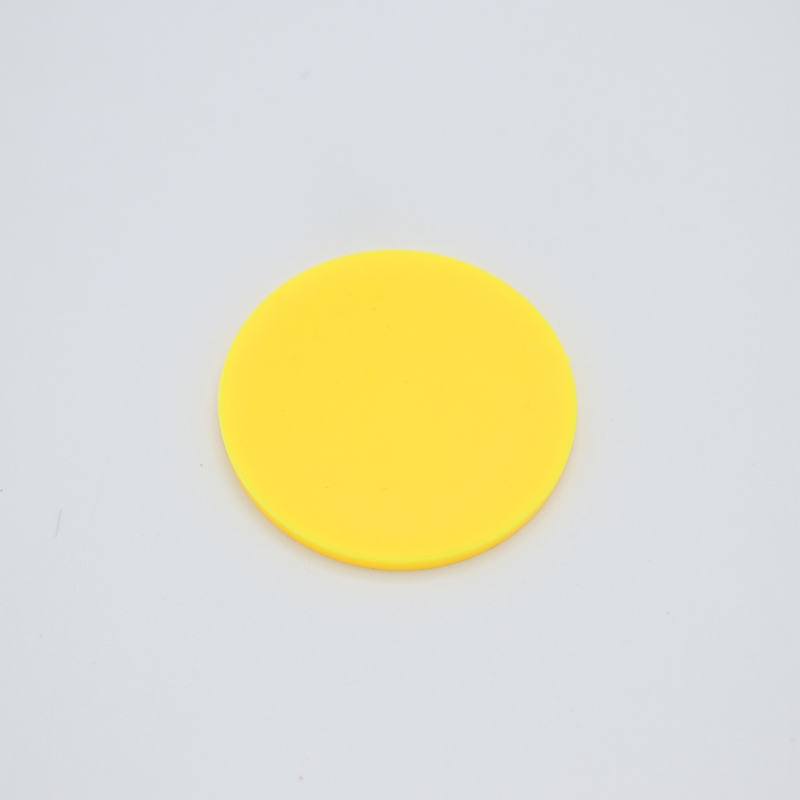 Jaune