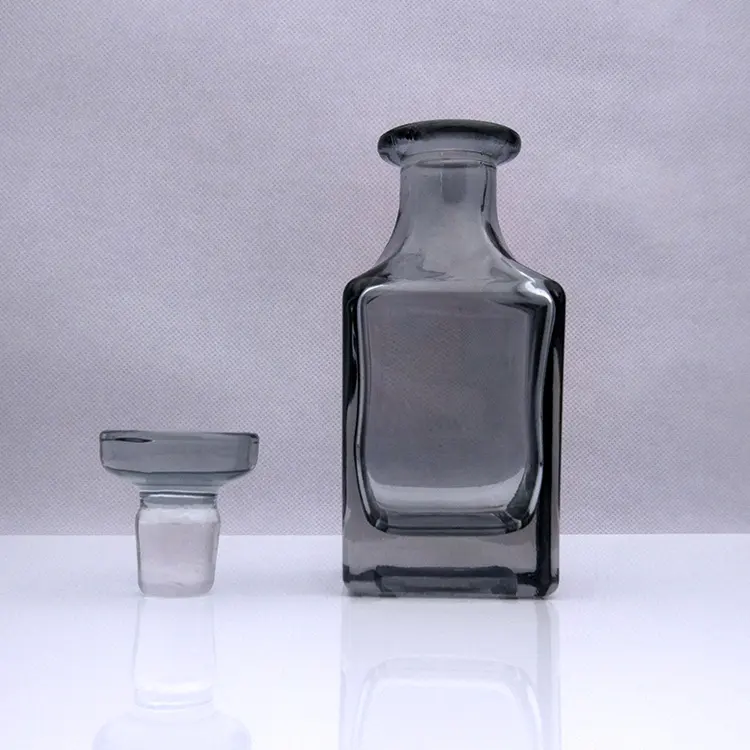 Botol Display Parfum Toko Volume Besar, Botol Decanter Kaca Persegi Matte Hitam Abu-abu 150Ml
