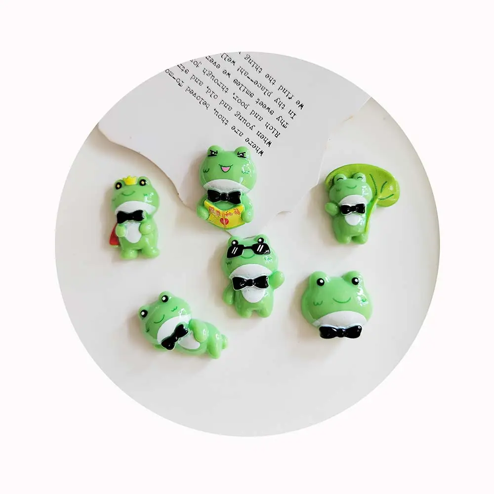 New Creative 100Pcs Lovely Green Bowknot Frog Flatback Resin Cabochons Cute Frog Embellishments For Phone Cover Hair Clip DIY