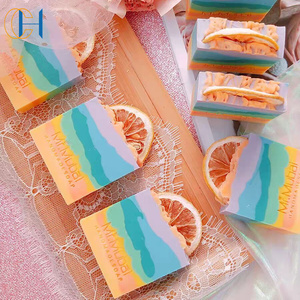 C & H定制自有品牌手工无硫天然保湿美白冷加工香皂 - Product Image 1