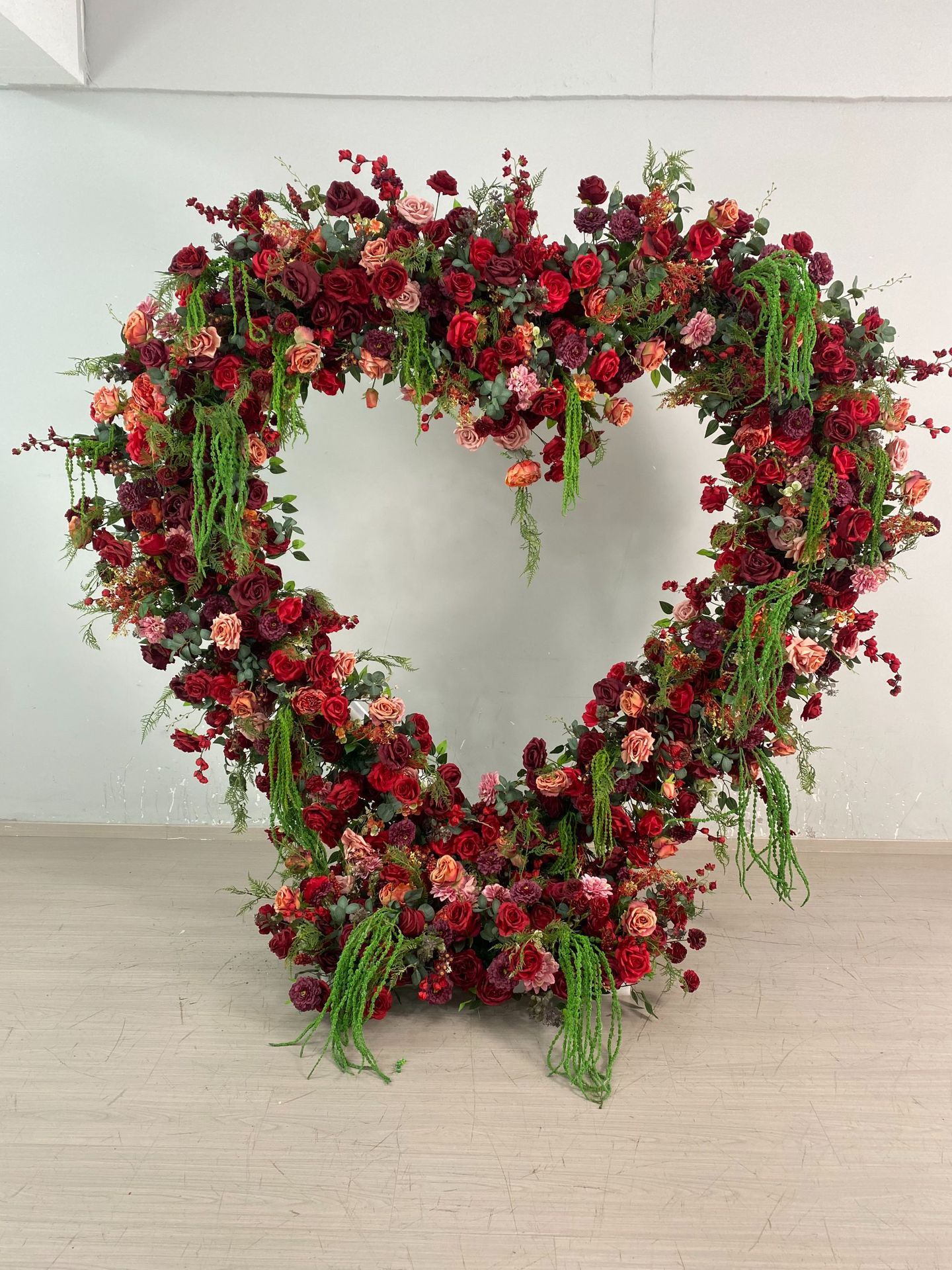 220*220cm, flowers+metal stand