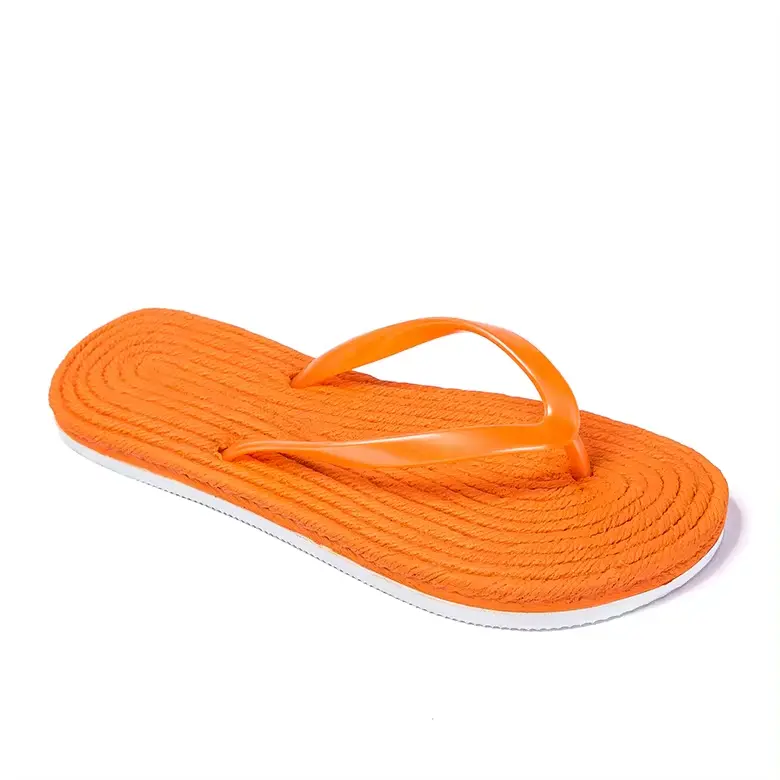 Pantofola arancione unisex prezzo di fabbrica personalizzato donna donna donna in rattan tinta unita pantofola piatta morbida eva all'aperto spiaggia pantofola da passeggio